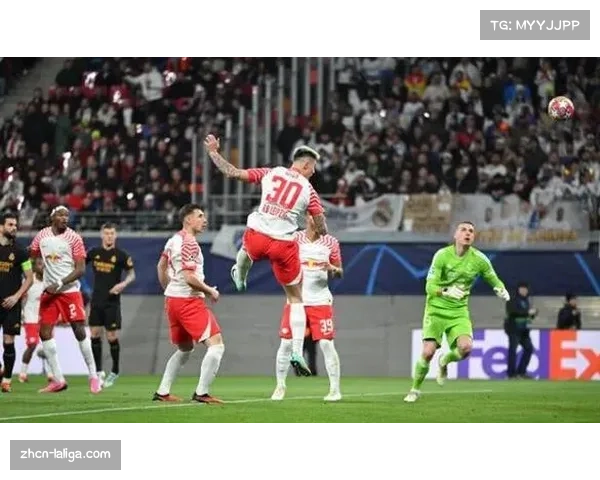 莱比锡53个进球35个失球，攻防表现处于联赛上游水平